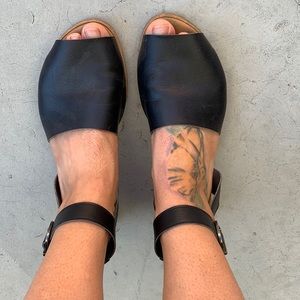 Novacas vegan sandals